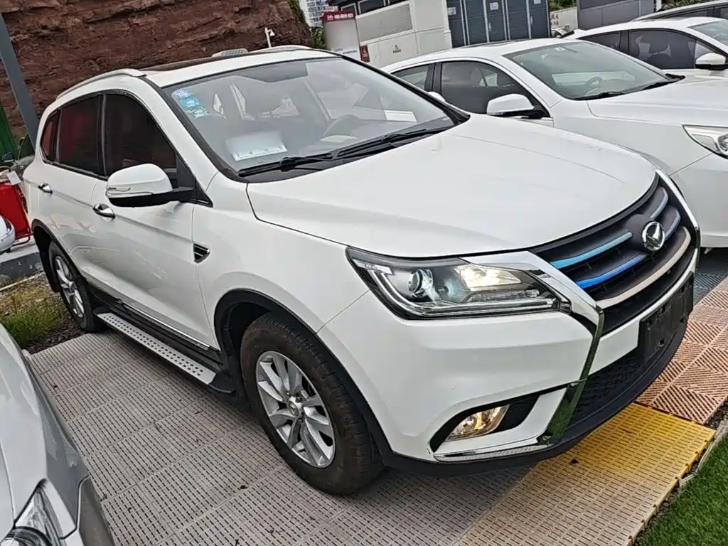 BAIC Huansu S6 1.5 T CVT Smooth Enjoyment