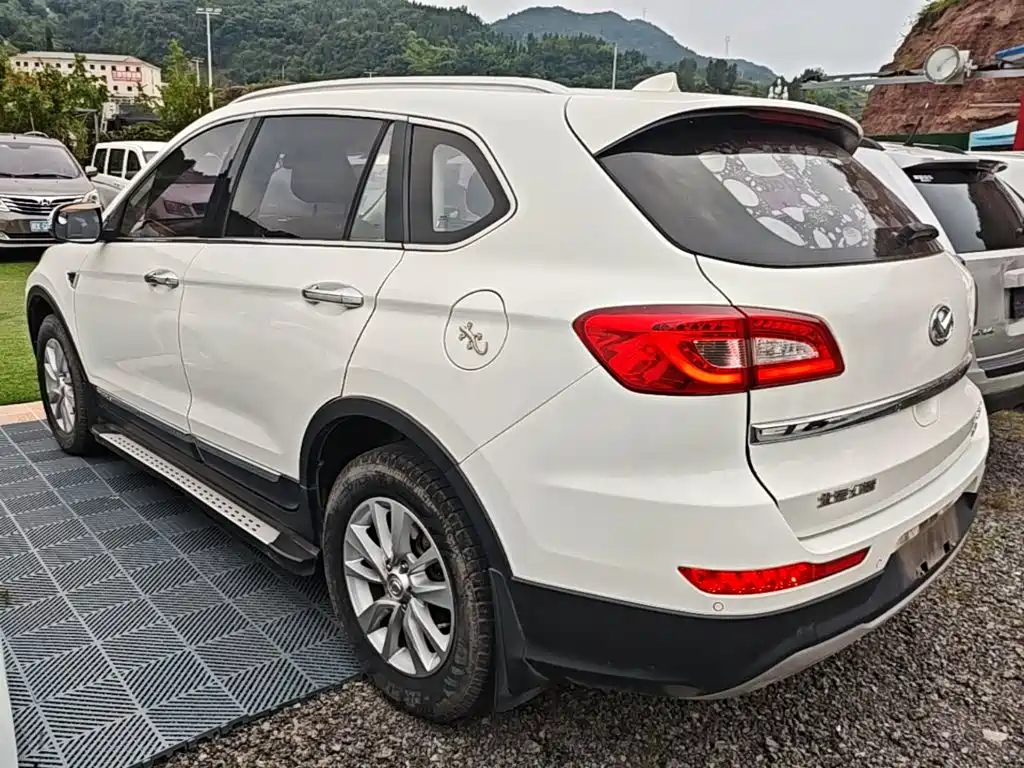 BAIC Huansu S6 1.5 T CVT Smooth Enjoyment