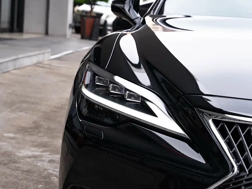 Lexus LS 500 h Premium