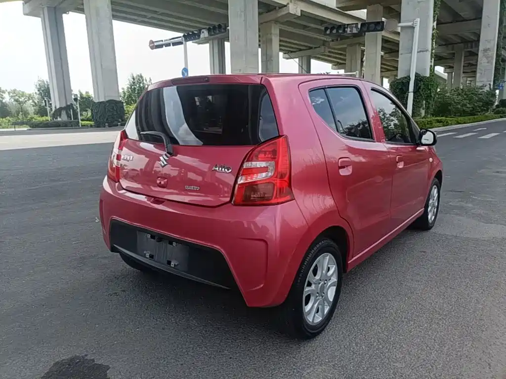 Alto 1.0 L Auto Luxury