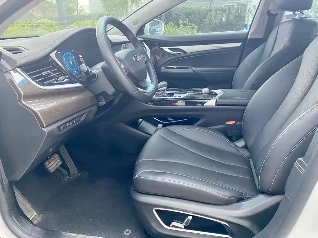 Borui 1.8 T Navigator +