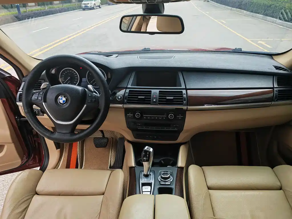 BMW X6 xDrive35 i
