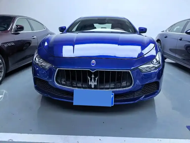 Maserati Ghibli 3.0 T Standard
