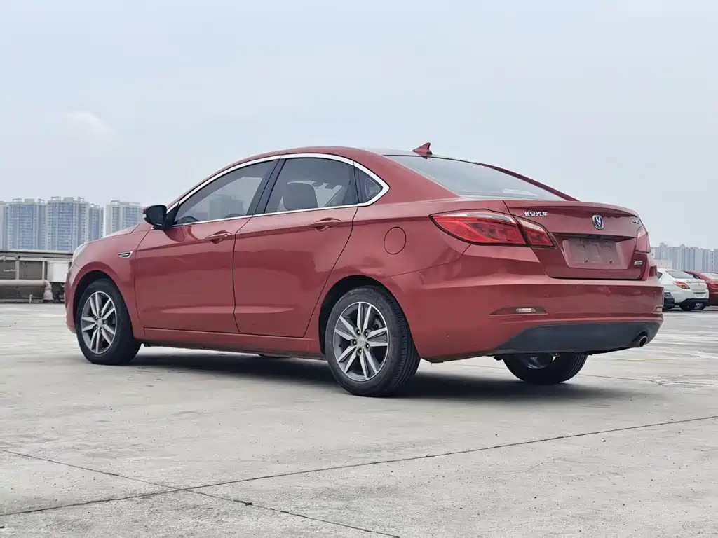 Eado 1.6 L Manual Style
