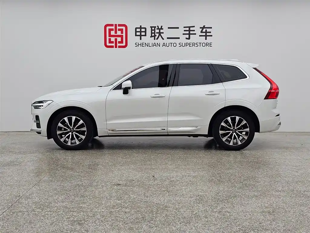 Volvo XC60 B5 4 WD Smart Vision Luxury