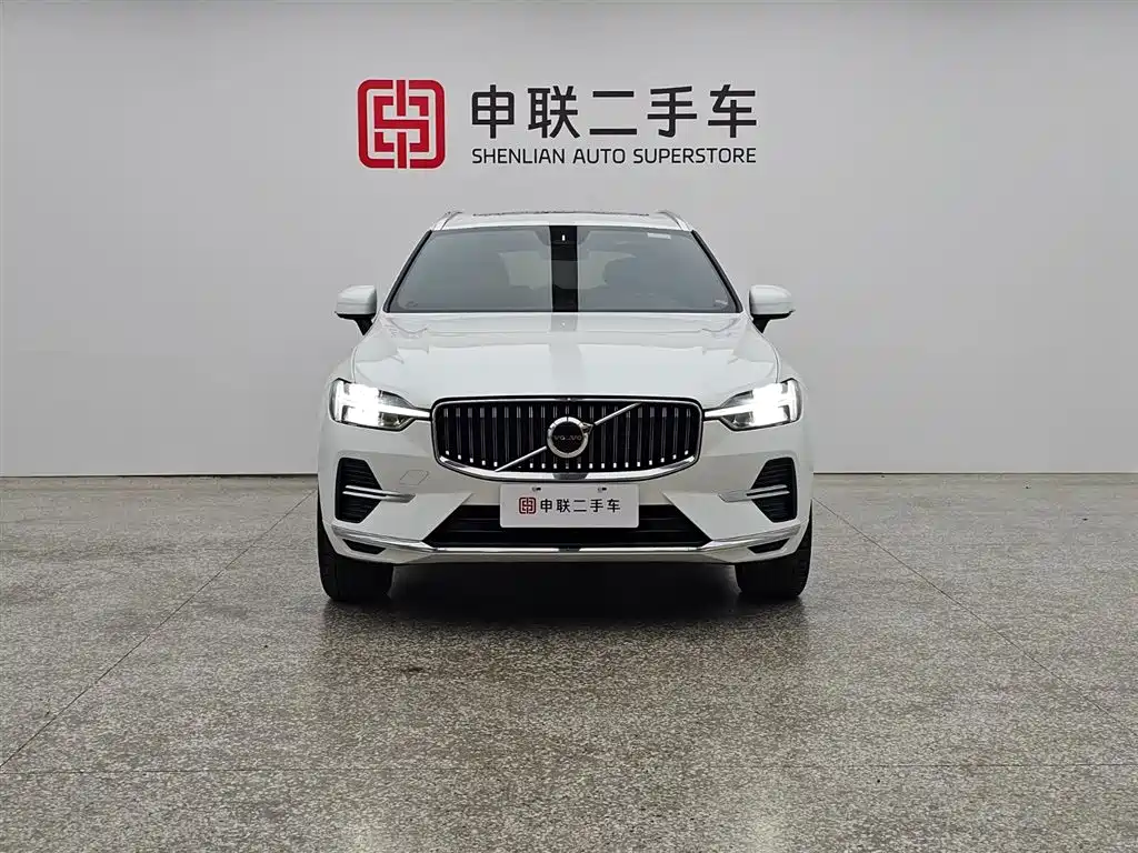 Volvo XC60 B5 4 WD Smart Vision Luxury