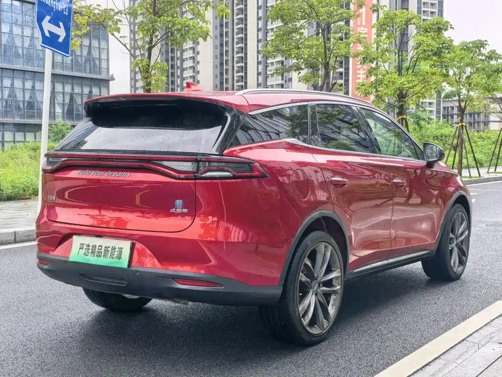 Tang NEV DM 2.0 T Full-time 4 WD Connected Pioneer Leading 7-seat CN-V