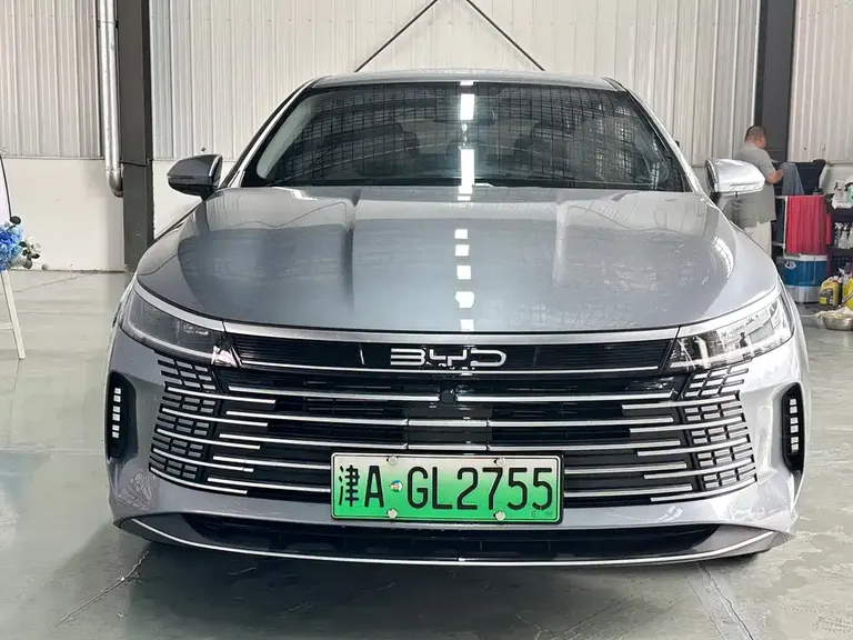 BYD Destroyer 05 Glory DM-i 55 KM Luxury