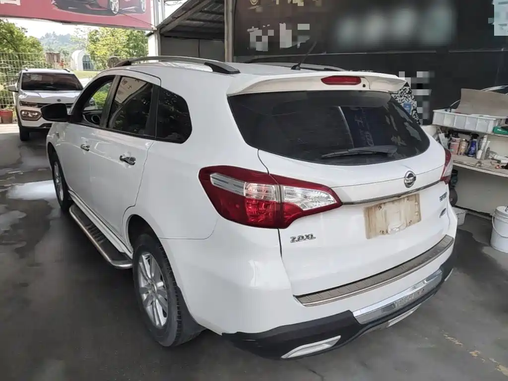 Venucia T70 2.0 L CVT Wise Fun