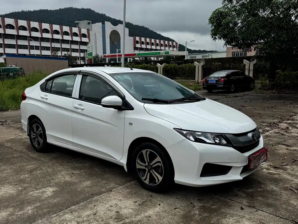 City 1.5 L CVT Comfort