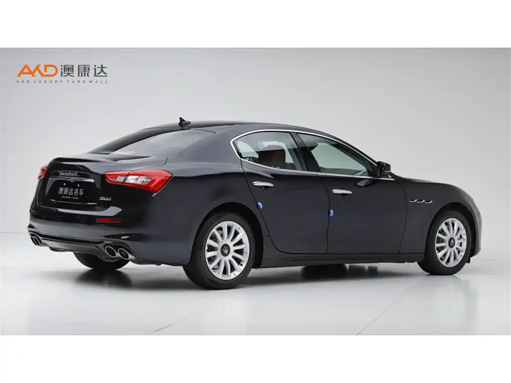 Ghibli 3.0 T Standard