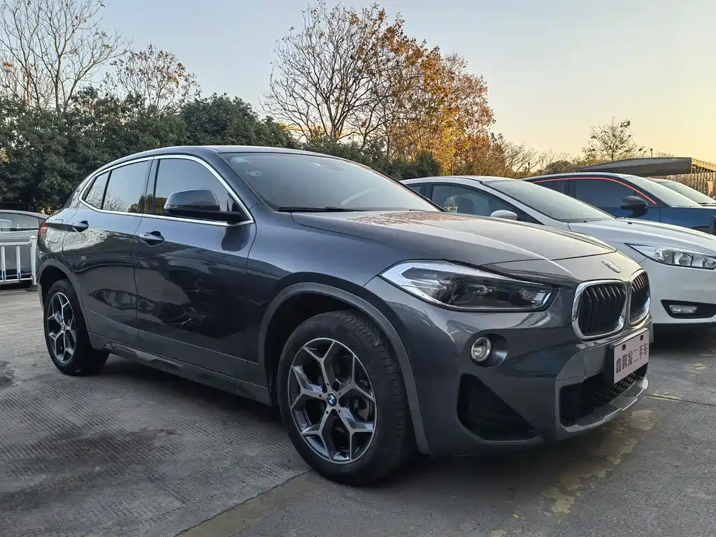 BMW X2 (Import) sDrive20 i M Offroad Package CN-VI