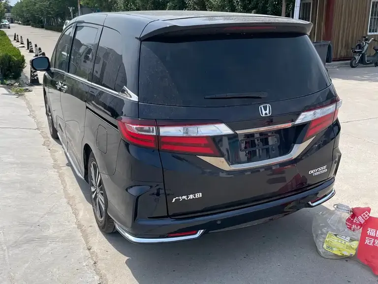 Honda Odyssey 2.0 L Sharp· Premium