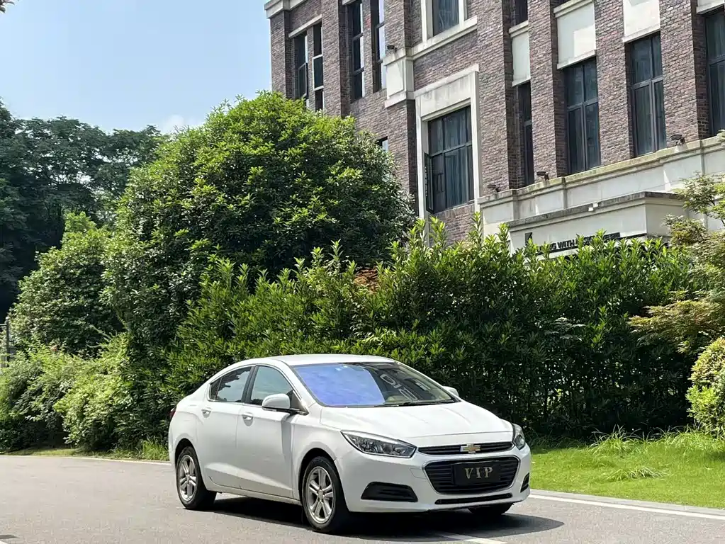 Cruze 科鲁兹 2015款 1.5 L 手动精英版
