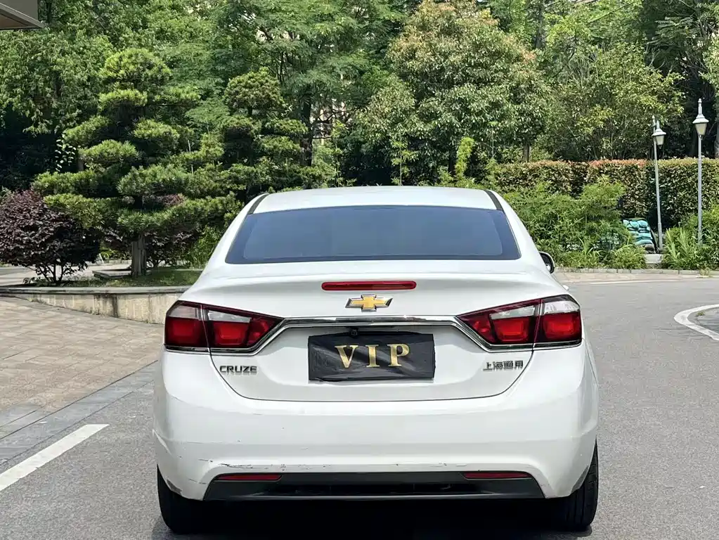 Cruze 科鲁兹 2015款 1.5 L 手动精英版