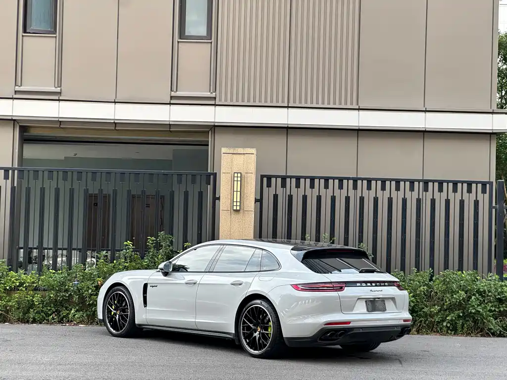 Panamera NEV Panamera 4 E-Hybrid Sport Turism