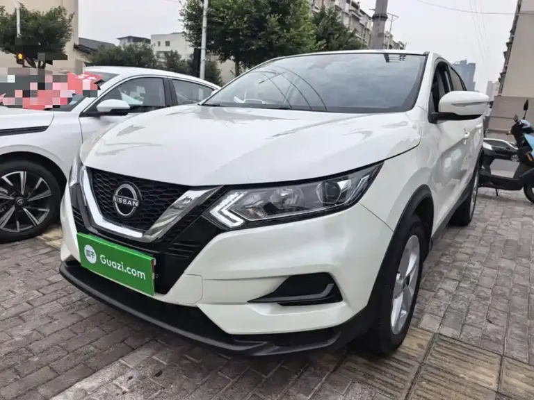 Nissan Qashqai Classic 2.0 L CVT XV Comfort