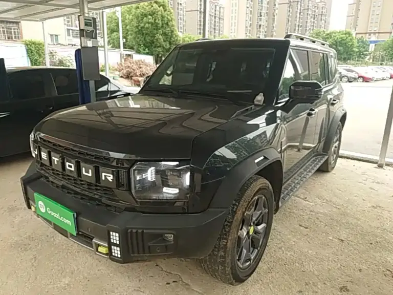 Jetour Traveller 2.0 T 4 WD Cross PRO