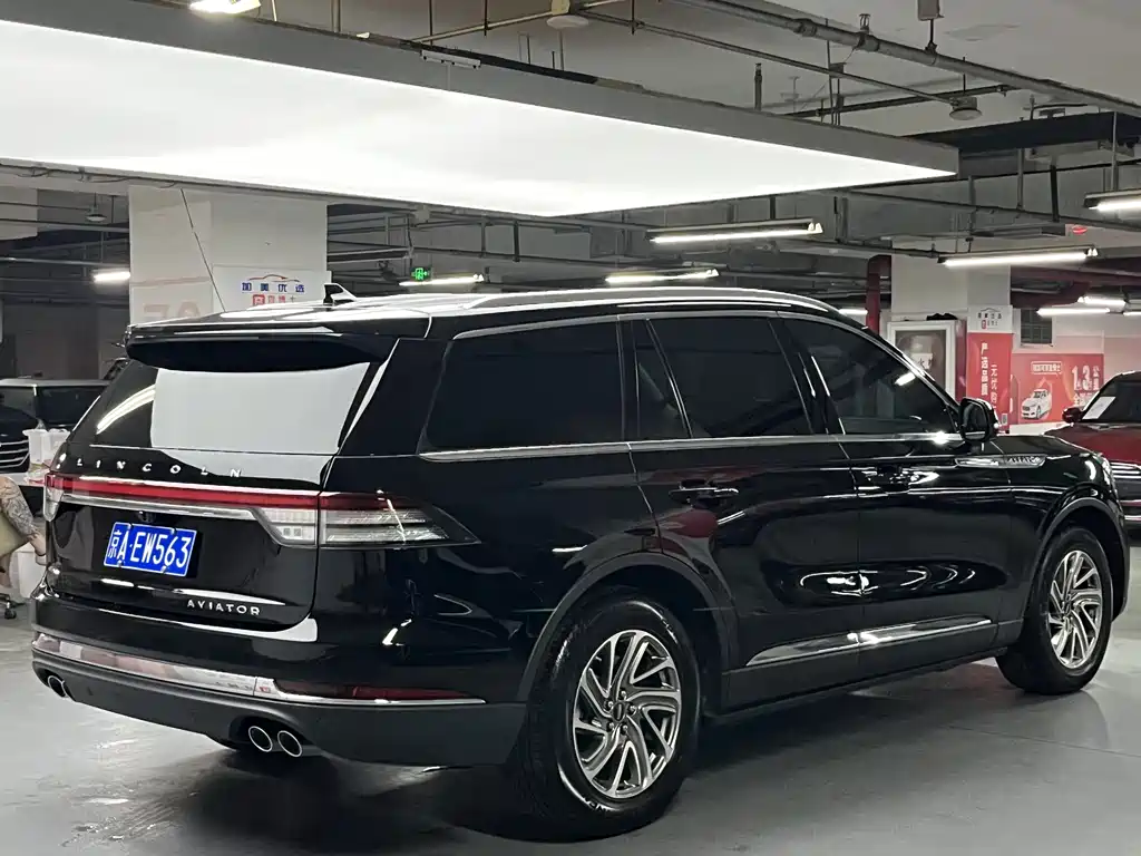 Aviator 3.0 T V6 4 WD Premium