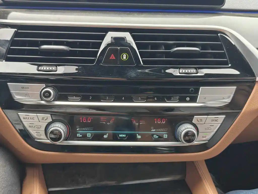 BMW 6 Series GT 630 i M Sport Package