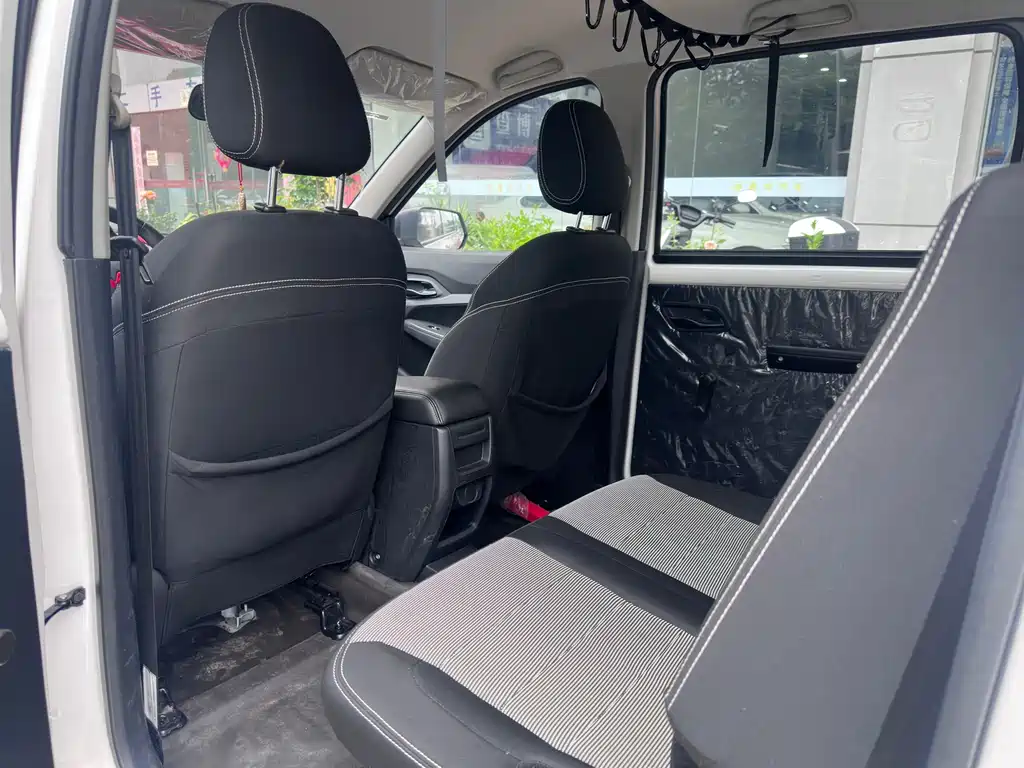 Wuling Hongguang Facelift 1.5 L S Basic Electric Assist LAR