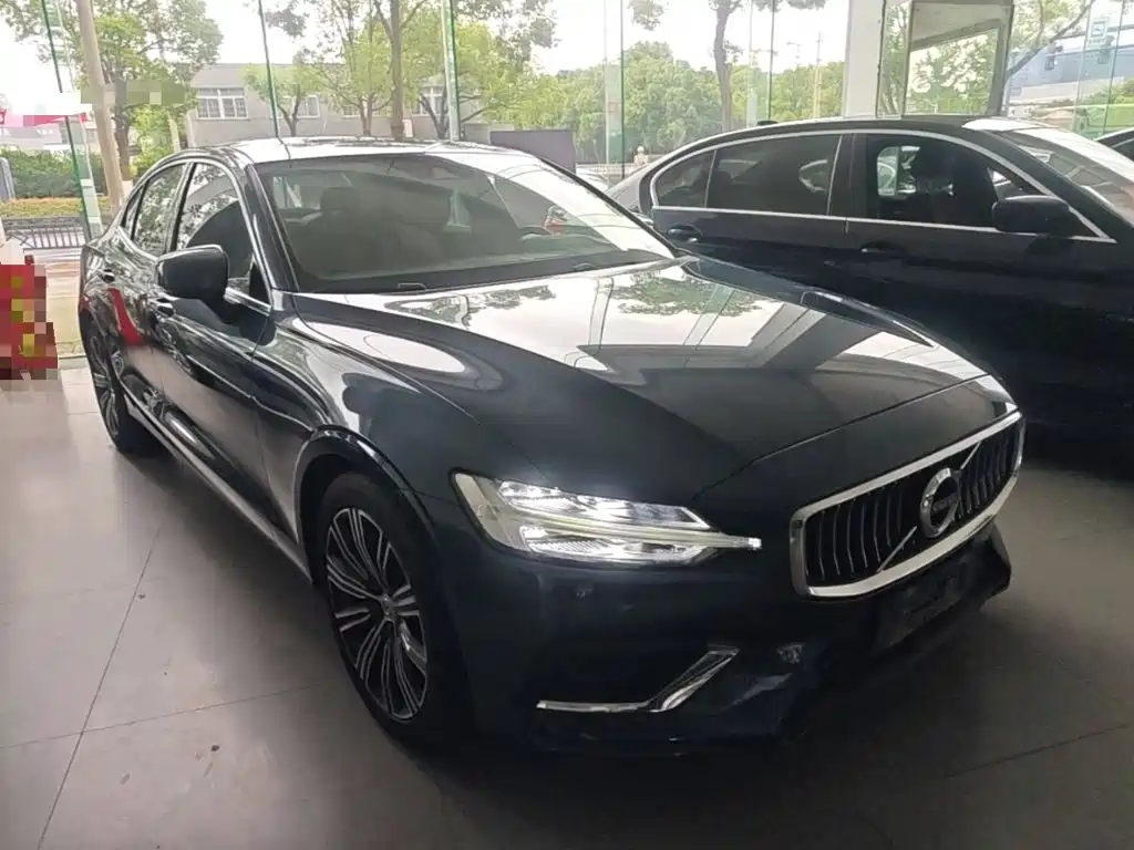 Volvo S60 B4 Smart Vision Luxury