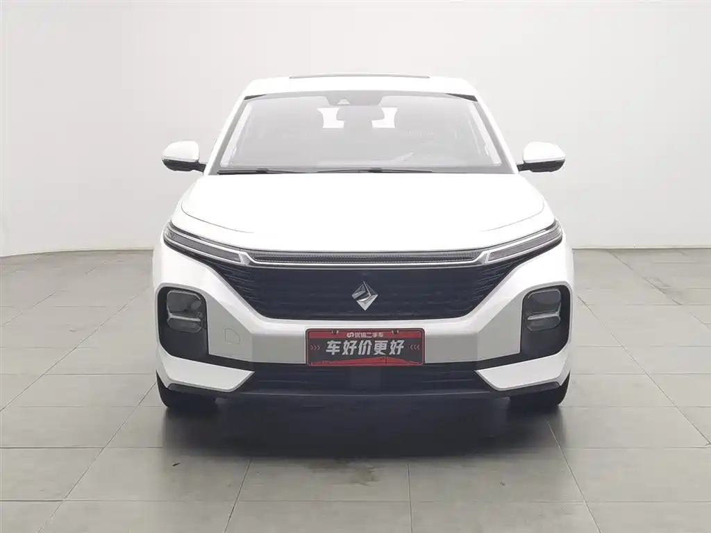 Baojun RC-5 1.5 T CVT Smart Shine Premium