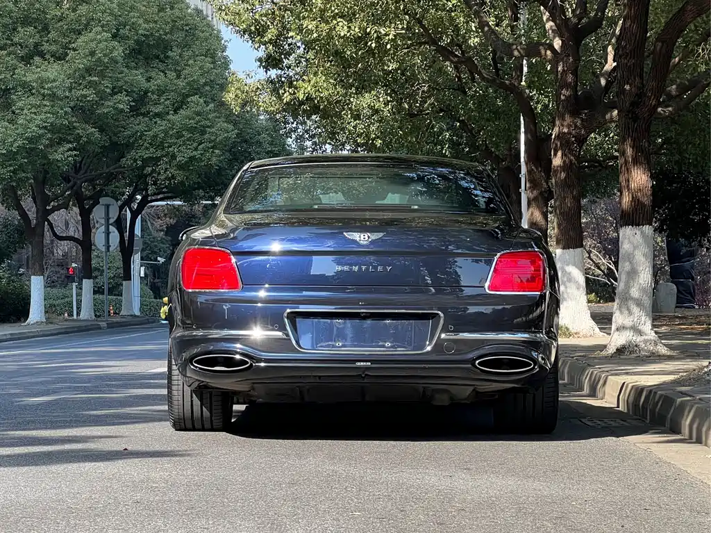 Flying Spur 6.0 T W12 Standard