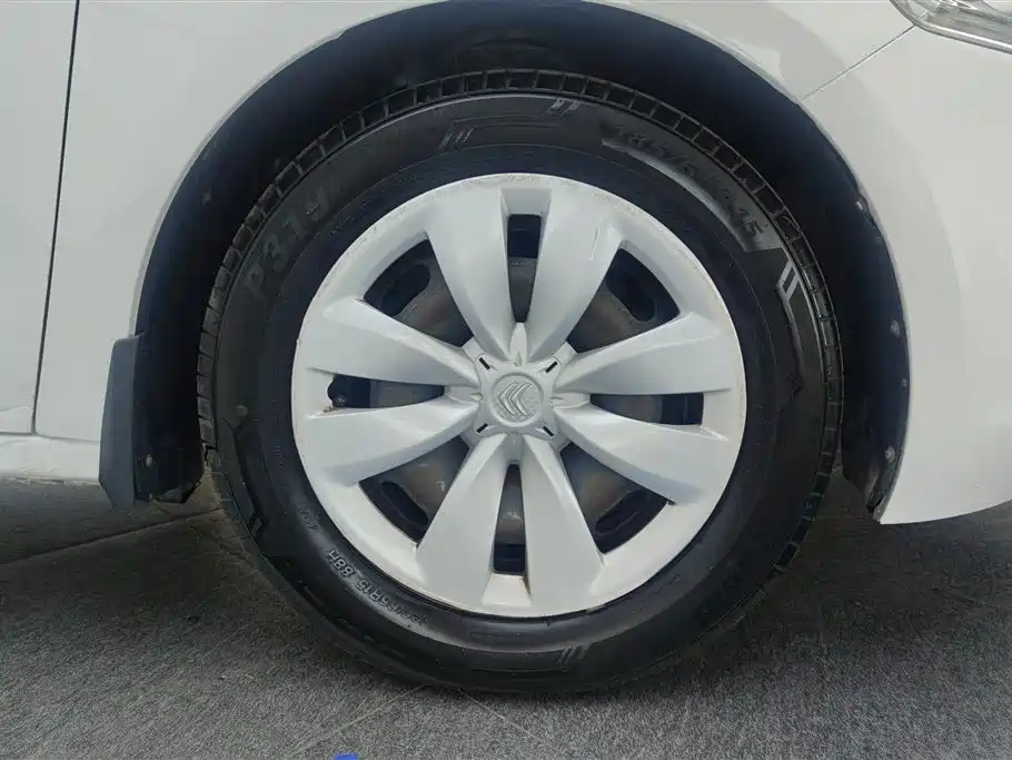 Elysee 1.6 L Auto Fashion