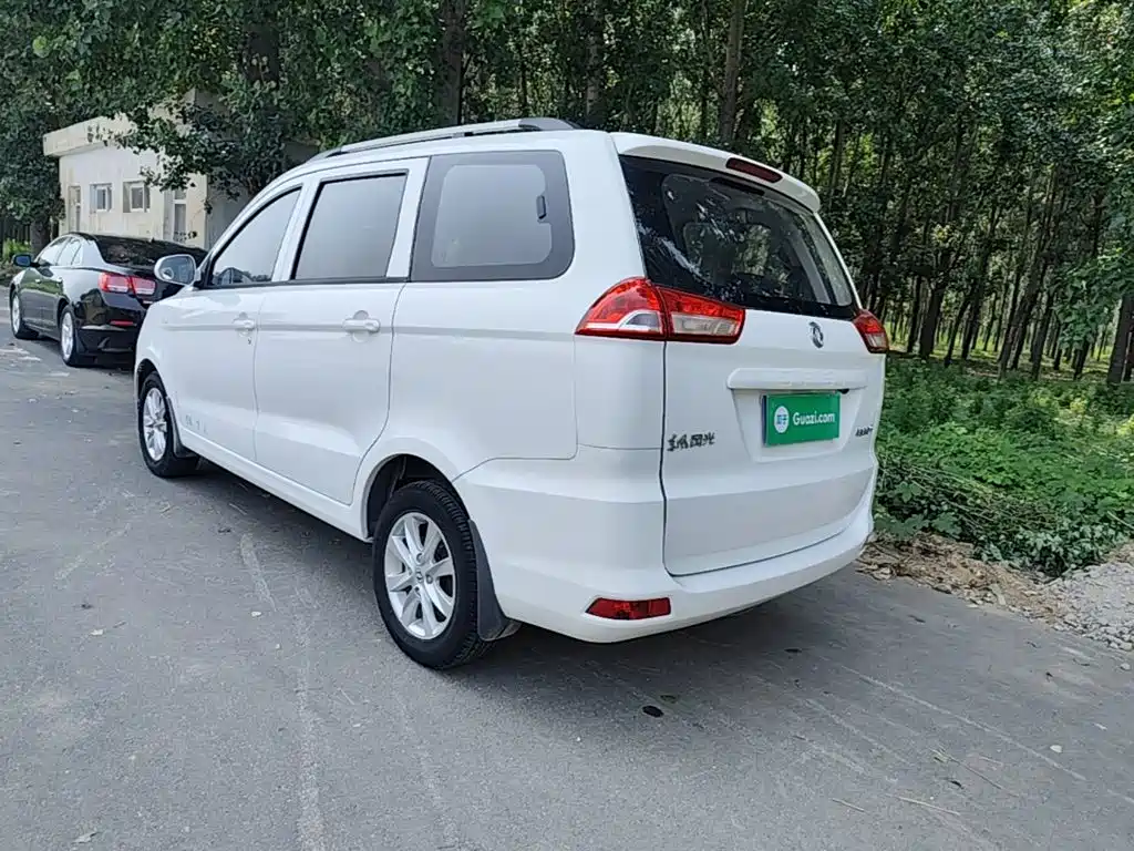 Fengguang 330 1.5 L 330 S Facelift Classic DK15