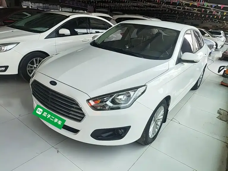 Ford Escort 1.5 L Manual Comfort