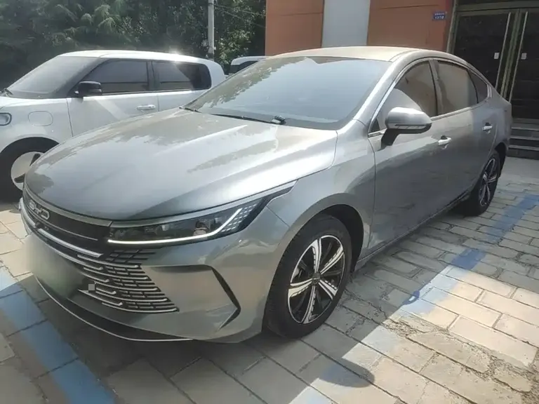 BYD Destroyer 05 驱逐舰05 2023款 冠军版 DM-i 120 KM 豪华型