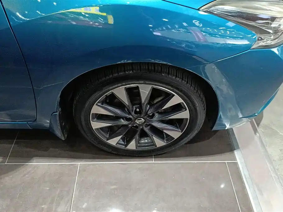 Lannia 1.6 L CVT Smart Cool
