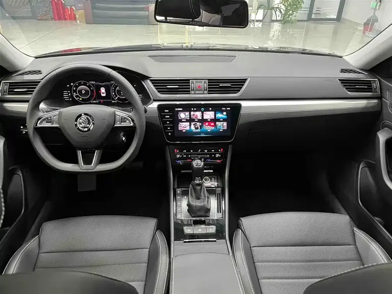 Skoda Superb TSI280 DSG Premium