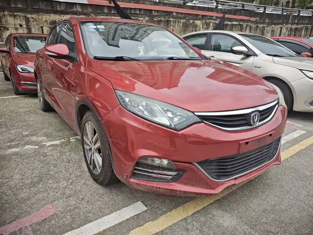 Eado XT 1.6 L Auto Handsome Cool CN-IV
