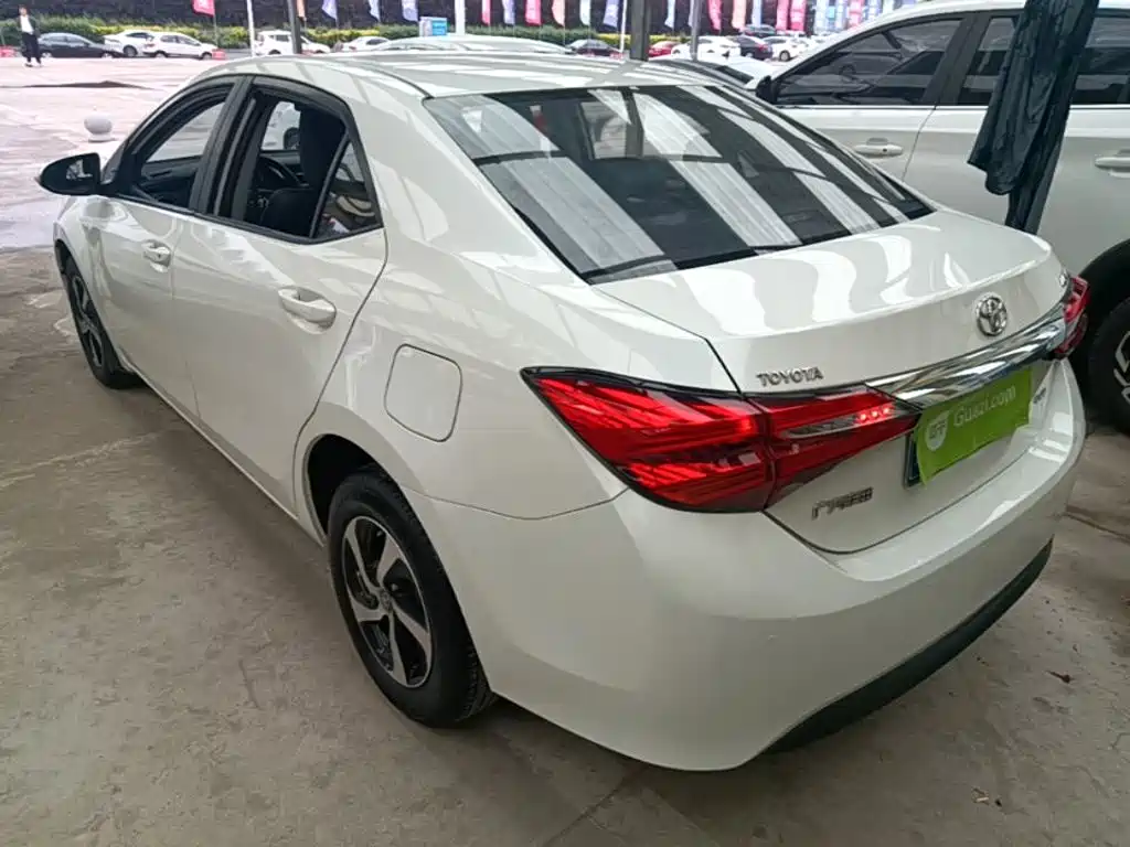 Levin Facelift 185 T CVT Elite CN-V