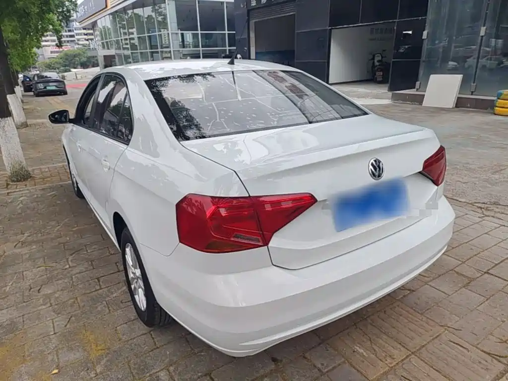Jetta 1.5 L Manual Fashion