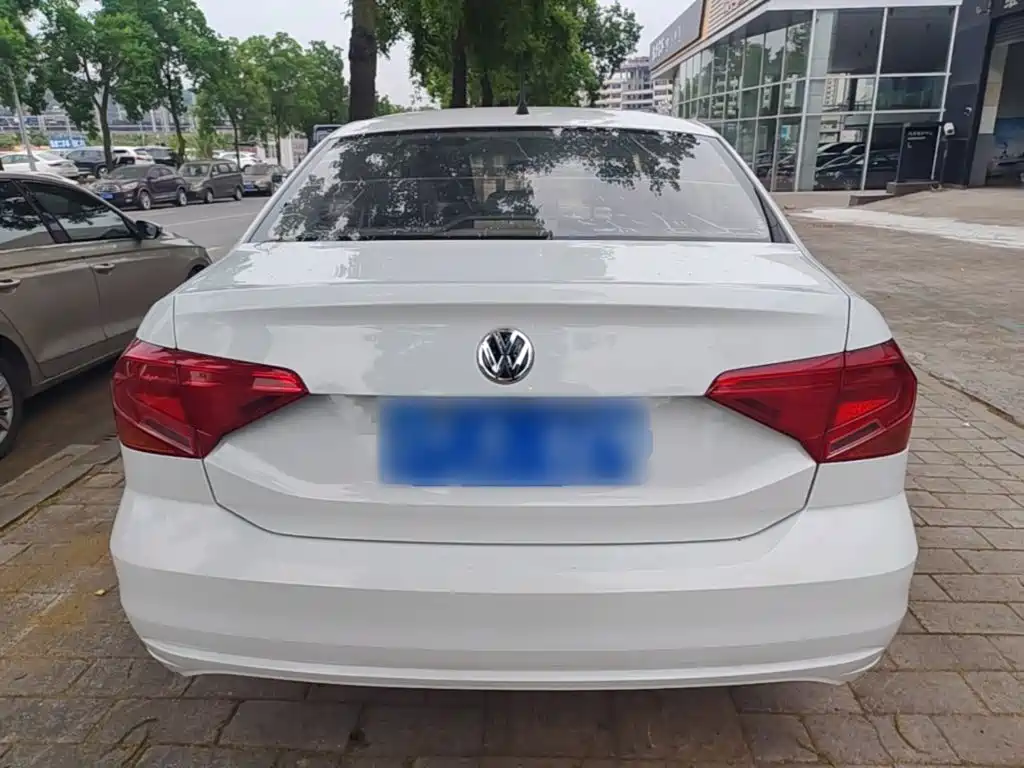 Jetta 1.5 L Manual Fashion