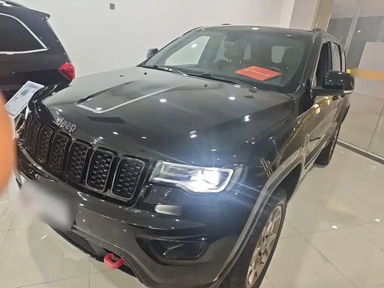 Jeep Grand Cherokee (Import) 3.0 L Elite Navigation