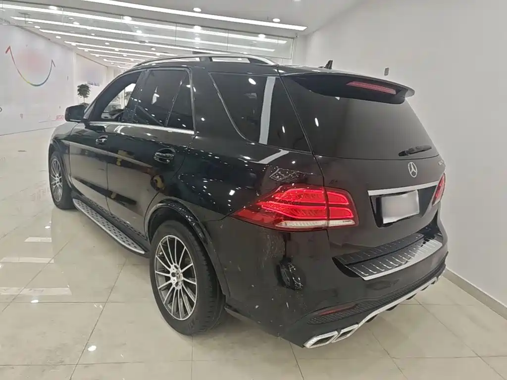 Mercedes-Benz M-Class ML 400 4 MATIC Luxury