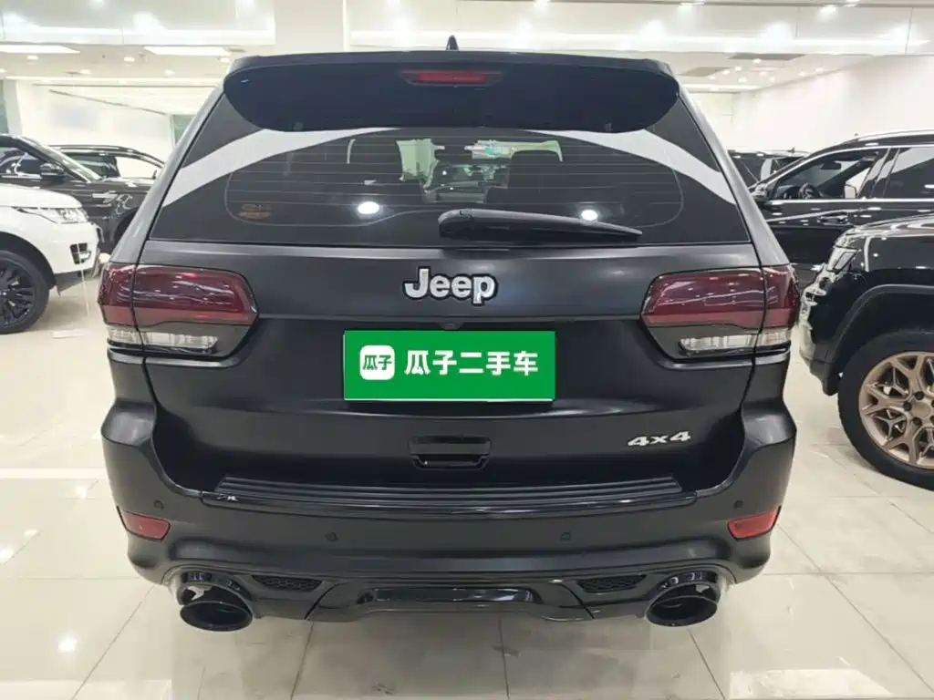 Grand Cherokee (Import) 3.0 L Elite Navigation