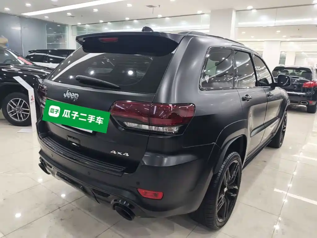 Grand Cherokee (Import) 3.0 L Elite Navigation