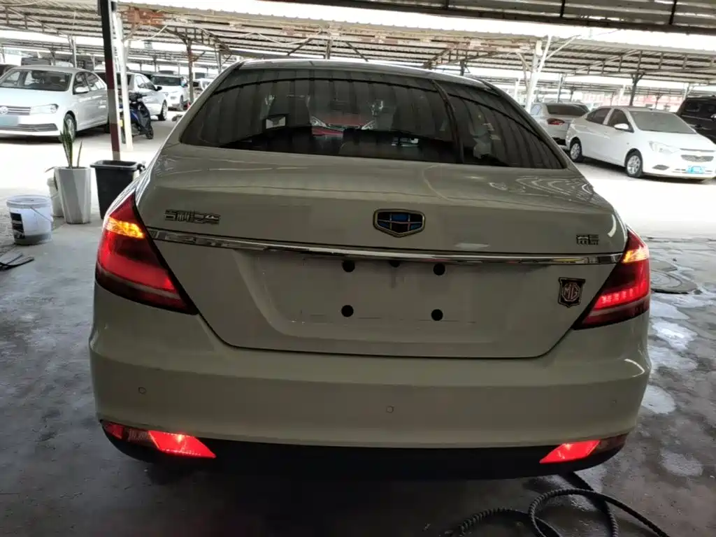 Emgrand Sedan 1.5 L Manual Upward