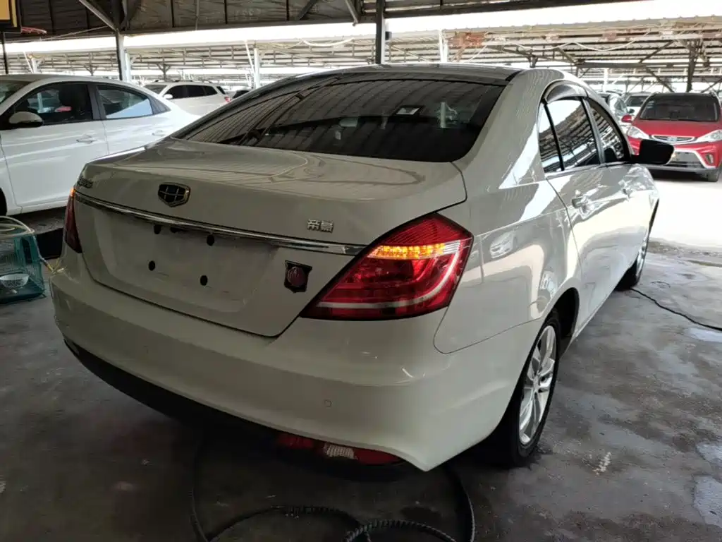 Emgrand Sedan 1.5 L Manual Upward