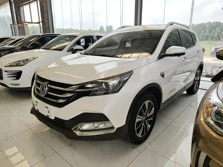 Dongfeng Fengshen AX7 Classic 1.6 T Auto Luxury