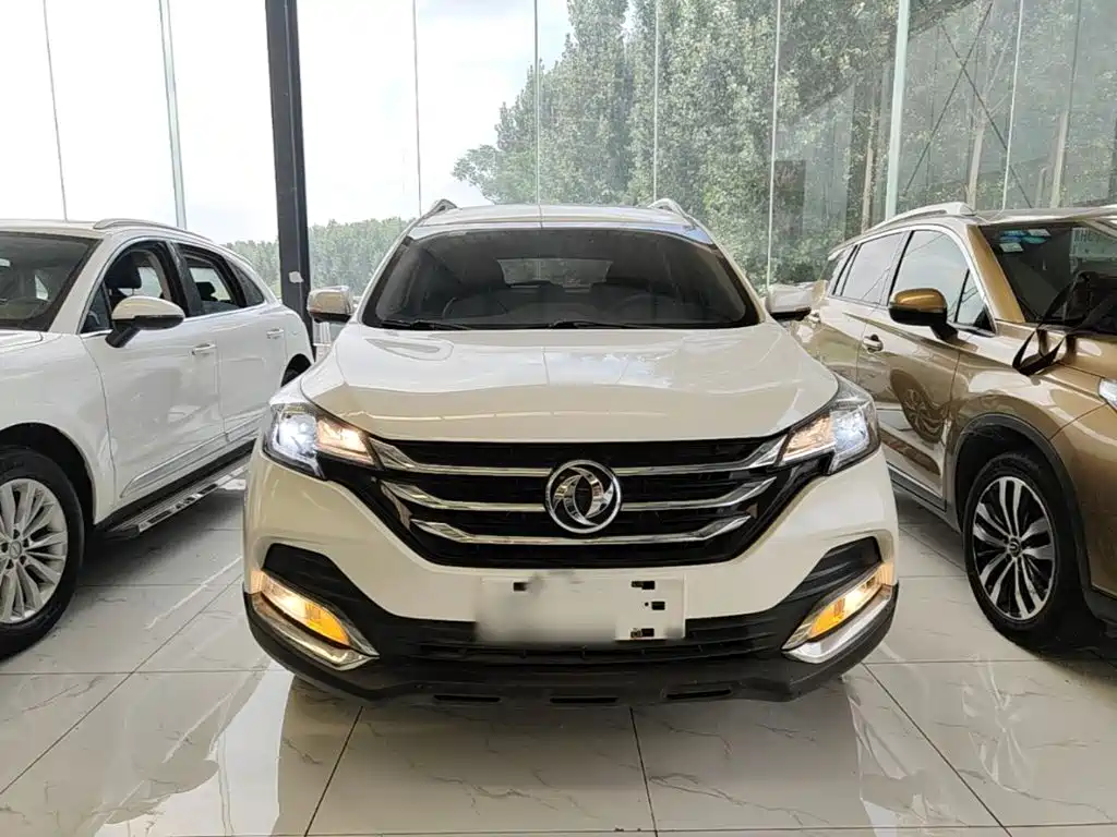 Dongfeng Fengshen AX7 Classic 1.6 T Auto Luxury