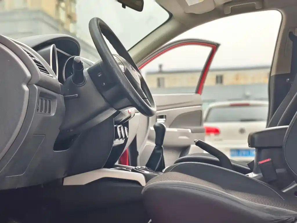 ASX 1.6 L Manual 2 WD Pioneer