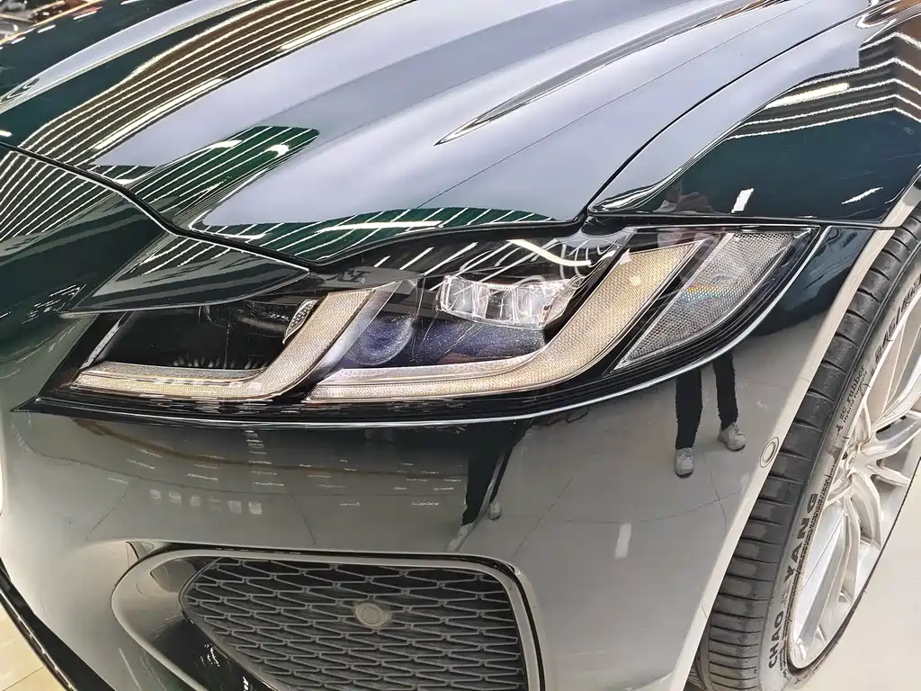 Jaguar XFL XFL 2.0 T P250 2 WD Elite Sport