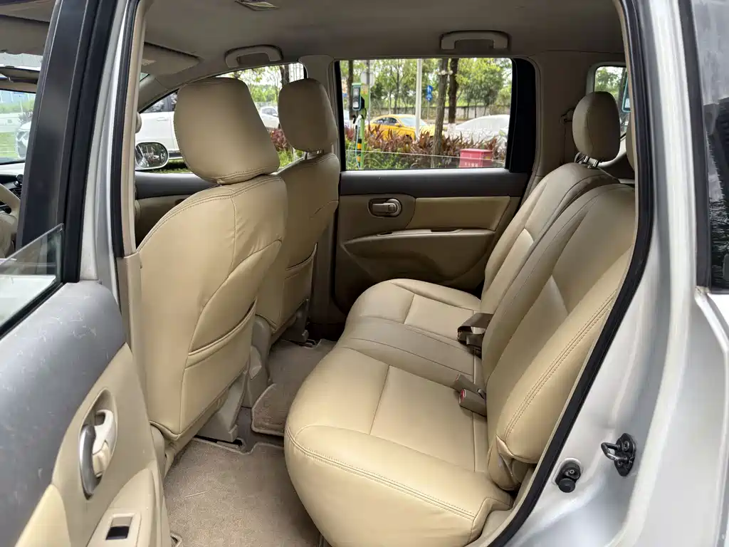 Livina 骊威 2008款 劲锐 1.6 L 自动智能版