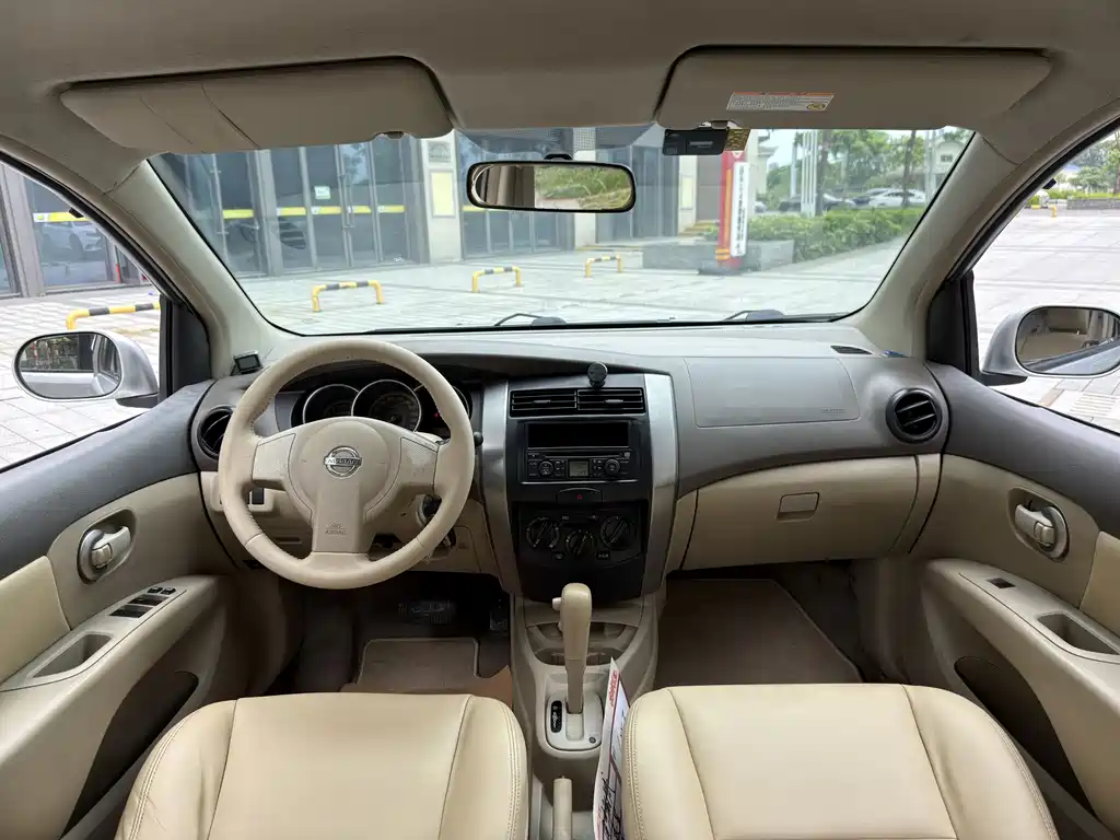 Livina 骊威 2008款 劲锐 1.6 L 自动智能版